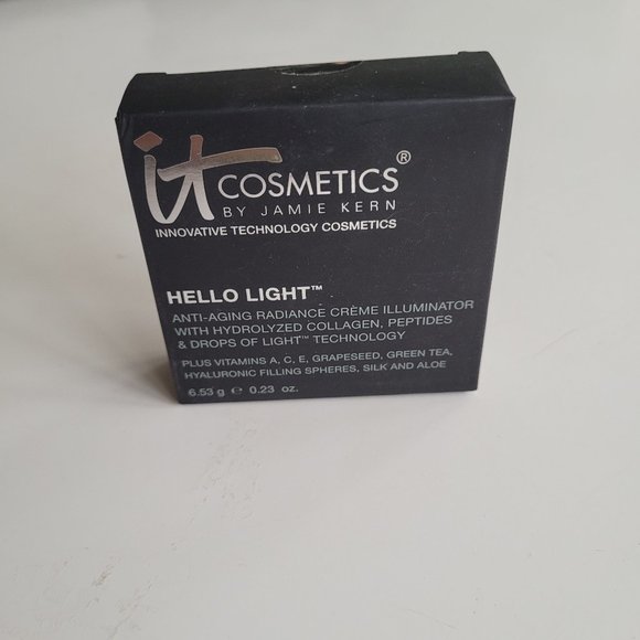 It Cosmetics Hello Light Anti-Aging Radiance Creme Illuminator - Picture 1 of 2